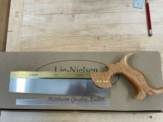 Lie - Nielsen Tapered Dovetail Saw