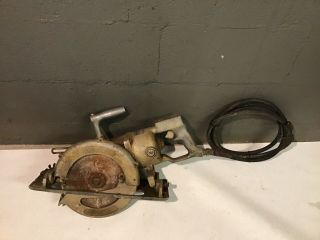 Vintage Stanley Worm Drive Circular Saw W9 Runs.  Needs Cleaned Up