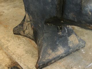 150 Lb M&S Armitage Mouse Hole Forge Blacksmith Anvil circa 1830 - 1850 6
