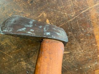 Vintage Elwell 4 1/2lb Axe Made in England Handle piece 3