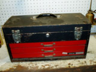 Vintage J.  C Penney Tool Box 2044 20 Inch 3 Pull Out Trays 1 Large Tray Top