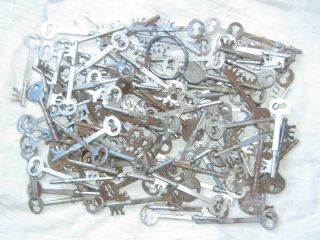 125 Old Metal Skeleton Keys / Good For Folk Art / Steampunk / Some Rusty