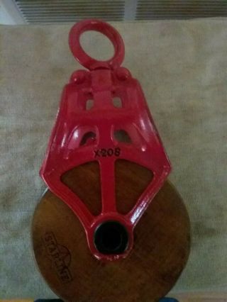Antique Vintage Starline Cast Iron And Wood Barn Pulley