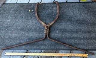 Vintage Two Man Logging Timber Railroad Ice Tongs Carrier Lift Hook Marked 34a