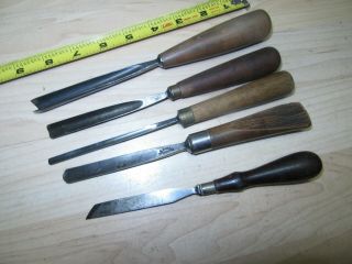 5 Vintage Carving Chisels 3 Addis 1 D R Barton & 1 Unbranded Good Users Restore