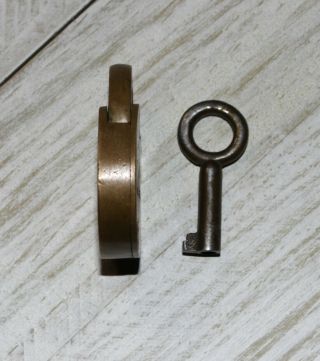 Rare antique small brass J Whittingham 0 Brooklyn E.  D.  spring Padlock lock & key 3
