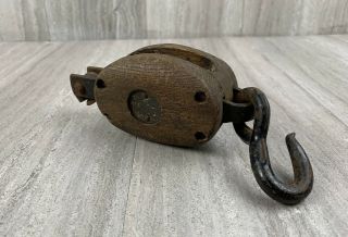 Antique Wood Rope Block & Tackle Pulley Old Vintage Farm Barn Primitive Iron 3