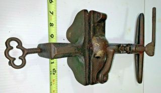 Antique Cast Iron Saw Blade Sharpening Bench Vice Clamp (antique Tools)