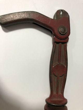 Red Suregrip No.  56 Antique Cast Iron Nail Puller Tool By Crescent Bridgeport