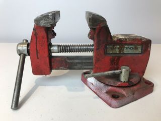 Vintage Wilton Red Swivel Vise Jaw Width 3 1/2 " Jaw Opening 3 " Made In Usa