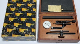 Vintage Brown & Sharpe 7040 Dial Indicator Machinist Gauge In Wood Box