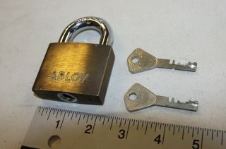Abloy 3071 Model Padlock W/ 2 Keys - Good - Made In Finland