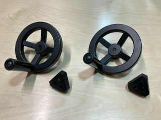 One (1) - Delta 36 - 650 Table Saw Motor Handle Handwheel Assembly Hand Wheel