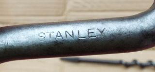 VINTAGE STANLEY WOODWORK 5 INCH SWEEP RATCHET BRACE NO.  40 AND FOUR AUGER BITS 2