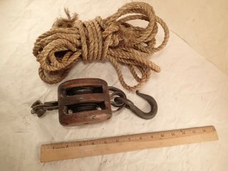 Antique Wood & Iron Block & Tackle Barn Hay Double Wheel Pulley W/ 32 Ft.  Rope