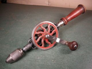 Old Vintage Woodworking Tools Millers Falls Hand Drill No.  2b Model