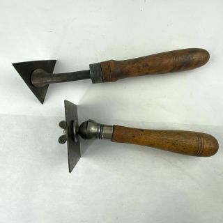Vintage The L.  S.  Starrett Wood Handle Pivot Adjustable Scraper & Triangle Tools