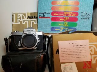 Nikon Nikkormat Ftn Slr Camera In Leather Case & Box W.  Rare Nikon System Chart