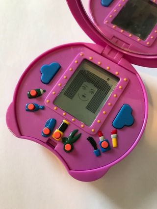 Rare 1998 Playmates Electronic Nano Salon - Handheld Virtual Pet Digital Pet