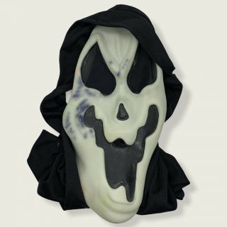 Vintage Easter Unlimited Scream Ghostface Mask And Worn 90s Rare Variant
