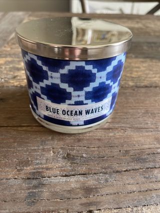 Bath & Body Blue Ocean Waves 3 Wick Jar Candle 14.  5 Oz Rare