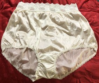 Vintage Cotillion Brief Panties Size 10 Made In Usa Rare Find Wide Waistband