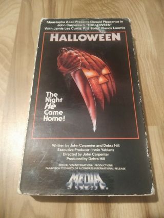 Halloween (vhs) Rare M131 Black Cover Media/video Treasures