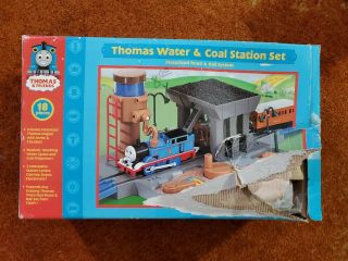 Rare Vintage 2004 Thomas And Friends Water & Coal Station Set