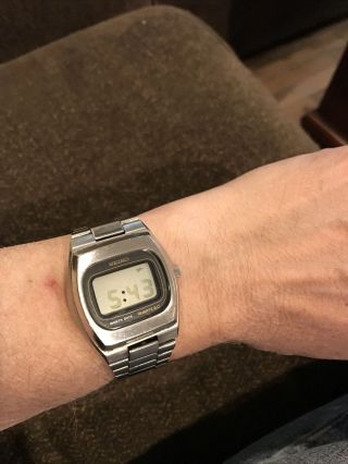 Men’s Vintage 0532 5009 Led Watch Rare