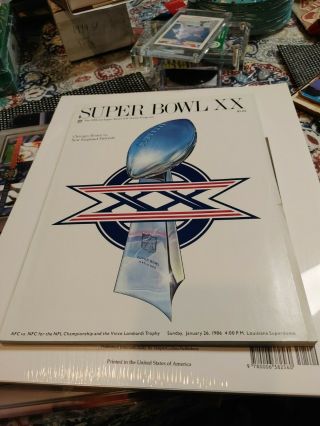 Rare 1985 Nfl Bowl Xx Program - Patriots Vs Da Bears