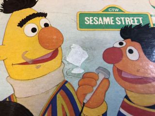 Vintage Sesame Street Record Player Bert Ernie Rare Vinyl Box Yellow Playtime 2
