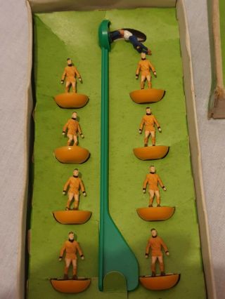 VINTAGE SUBBUTEO TABLE SOCCER 00 SCALE PLAYERS wolverhampton BOXED rare 3