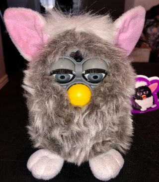 Rare 1998 Furby With Tags Model 70 - 800 Tiger Electronics