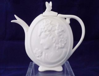 Rare Kaldun & Bogle Cameo Teapot Tea Pot With Tag