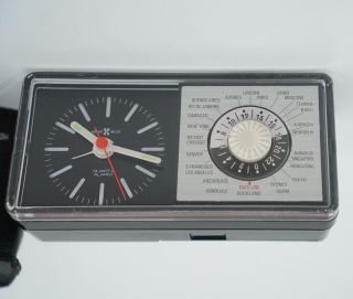 Rare Vintage Howard Miller 4RB615 Travel Pocket Alarm Clock w.  Case Made Japan 3