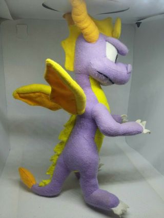 2001 spyro the Dragon play by play ? plush doll anime video game ps1 rare 2