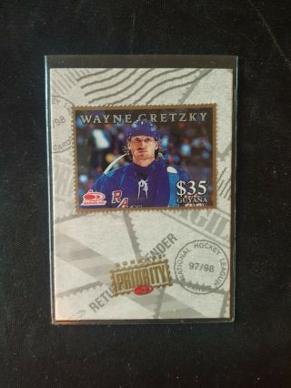 Wayne Gretzky 1997 - 98 Donruss Priority Stamps Gold Sp Rare York Rangers