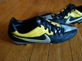 Nike Mens Rare T90 Size Us 11 • Black/yellow • Soccer/football Cleats