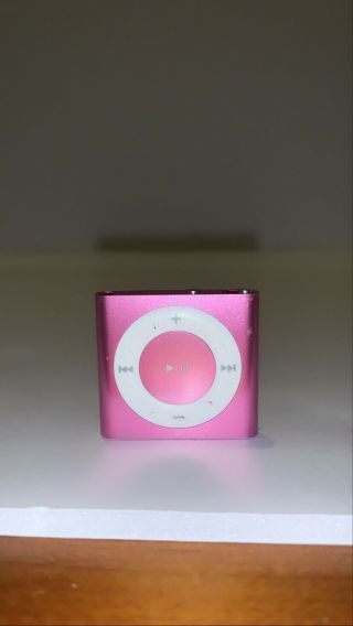 Apple Ipod Shuffle 4th Generation 2gb Pink Rare