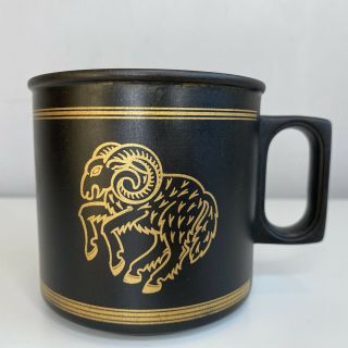 Vintage Hornsea Zodiac Mug ‘aries’ Black & Gold 1970’s Made In England Rare Vgc