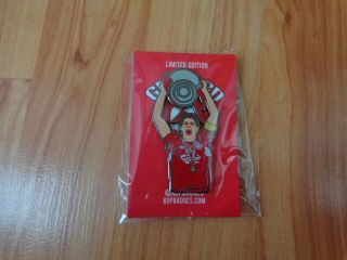 Rare Liverpool Lfc Kopbadges - Steven Gerrard Limited Edition Pin Badge