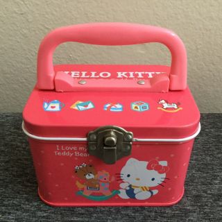 Rare Vintage Sanrio 1986 Hello Kitty Pink Metal Tin Box Carrying Case Box