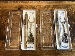 Rare Walt Disney Productions Vintage Disneyland Tinkerbell Keychain & Pen Set