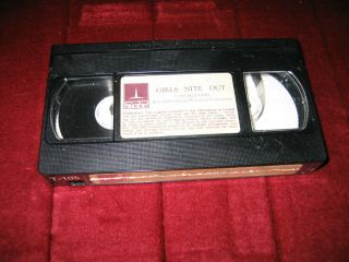 GIRLS NIGHT OUT - 80 ' s Horror Slasher - Rare OOP VHS Videotape Thorn EMI Video 3