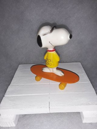 Rare 1966 Vintage Snoopy Joe Cool Skateboard Figure