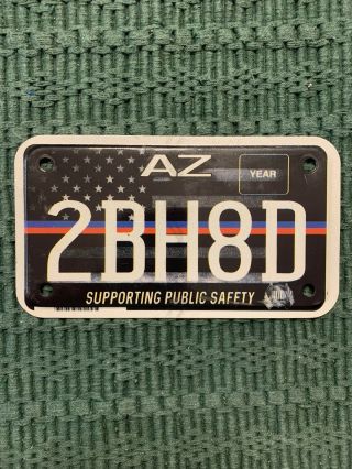 Rare Arizona Vanity Motorcycle License Plate Thin Blue / Red Line Flag 2bh8d