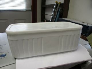 Rare Vitrock Milk Glass Refrigerator Dish With Lid.  8.  25 "