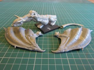 Wyvern For Orc Warlord Warhammer Orcs & Goblins Wyverne Rare Oop