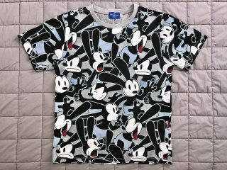 Tokyo Disney Resort Rare Limited Oswald The Lucky Rabbit T - Shirt Size M F/s