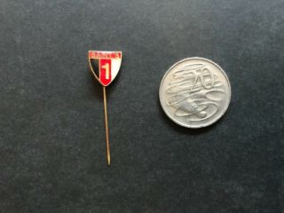 St.  Kilda Football Club Vintage Rare 1 Trevor Barker Badge/pin